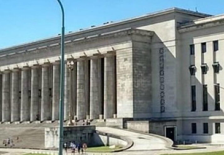Las nueve carreras que pueden desaparecer en los próximos años, según la IA