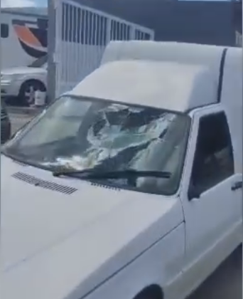 VIOLENTO ENFRENTAMIENTO ENTRE DOS VENDEDORES DE HUEVOS EN PLENO CENTRO DE RAWSON: EL AGRESOR FUE DEMORADO